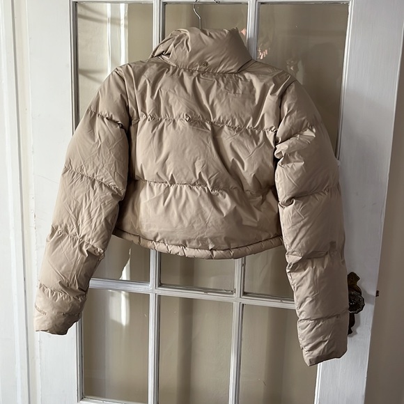 Lululemon Wunder Puff Super Cropped Jacket - Picture 3 of 4